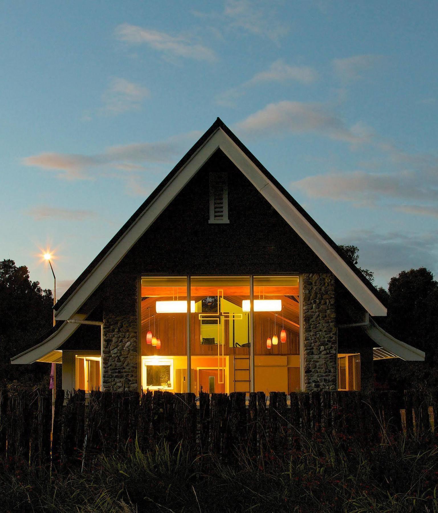 The Church At Fox Fox Glacier Kültér fotó